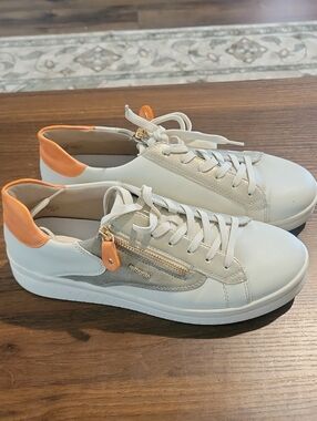 Women's Remonte Kendra 03 - OffWhite/Muschel/Orange SZ 41